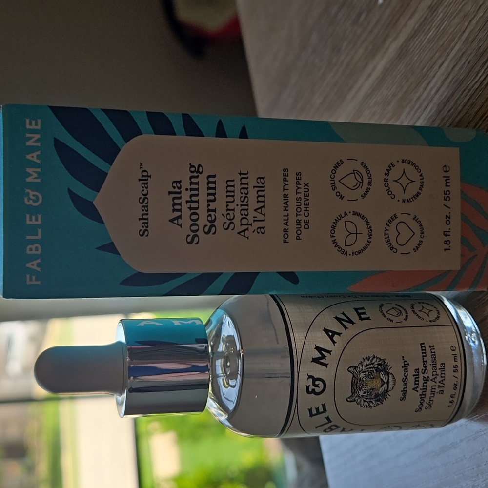 Fable & Mane Amla Soothing Hair Serum - Picture 2 of 5